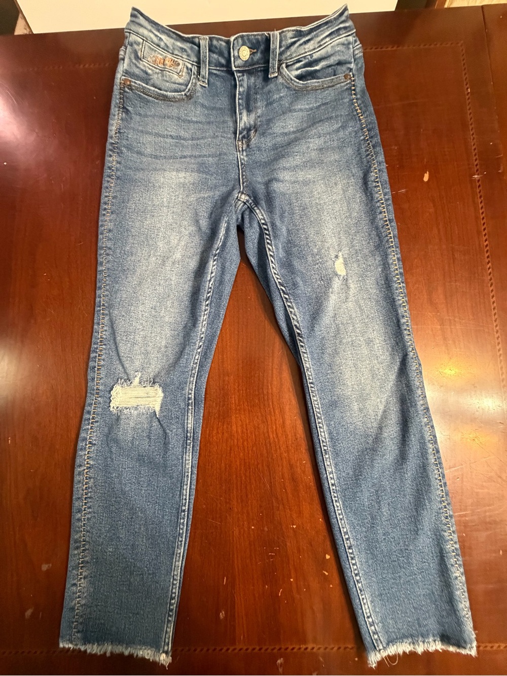 Judy Blue Mid Blue Distressed Ankle Jeans